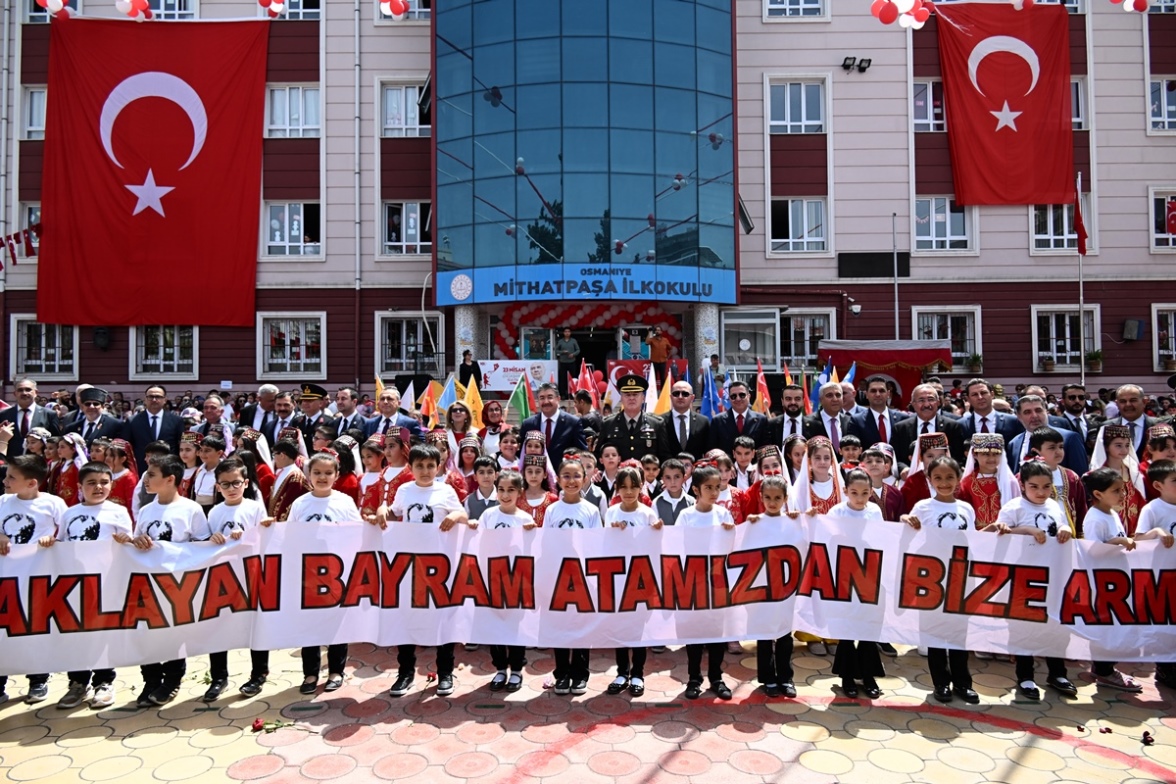 23 Nisan Ulusal Egemenlik ve Çocuk Bayramı Osmaniye'de Coşkuyla Kutlandı