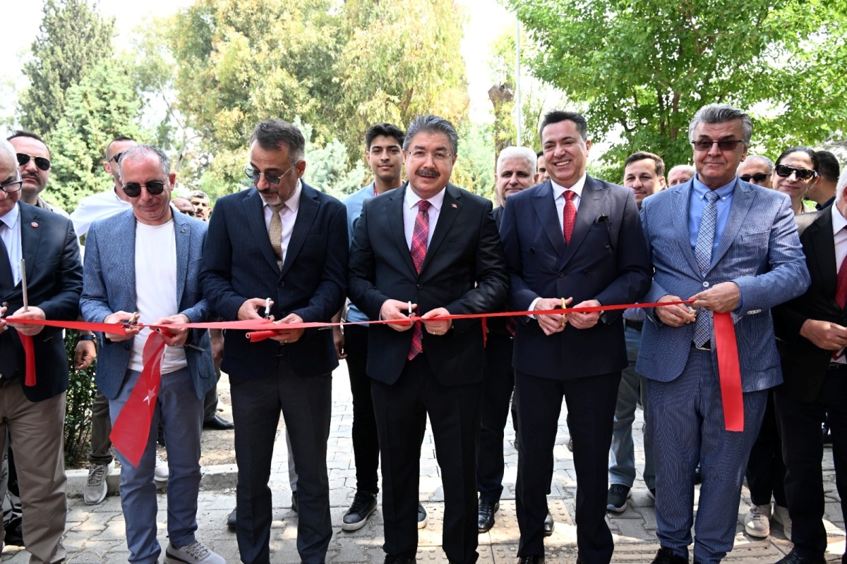 Osmaniye Korkut Ata Üniversitesi’nde Bahar Şenliği Coşkusu